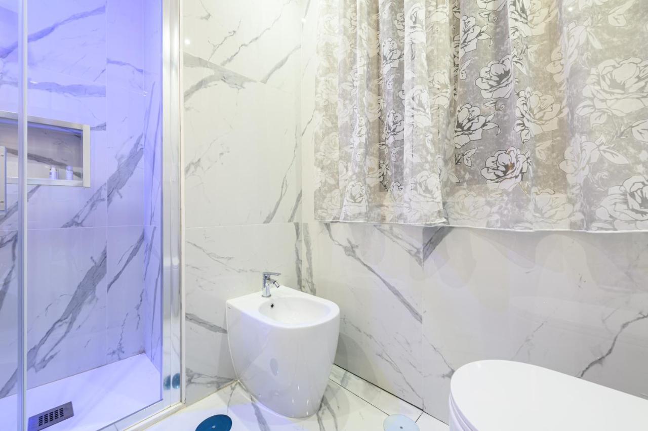 La Magnifica Napoli Apartments White House Eksteriør bilde